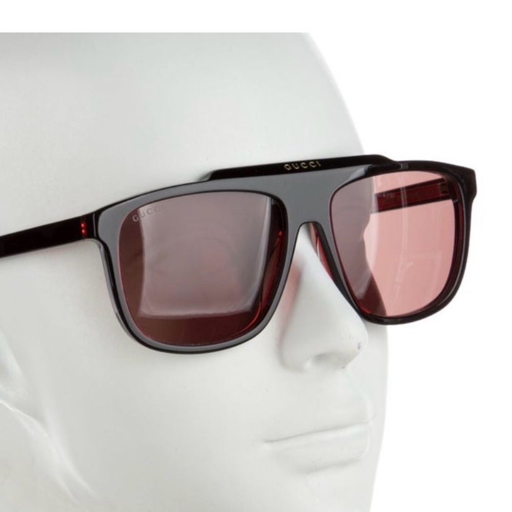 Gucci Black and Red Sunglasses with Case NWOT GG1039S